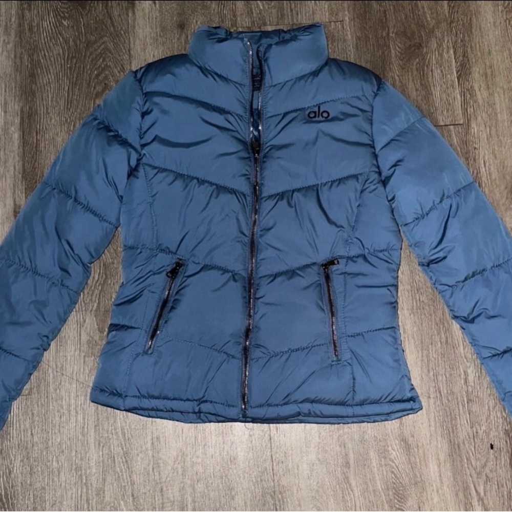 ALO Yoga Women's Slate Puffer Jacket